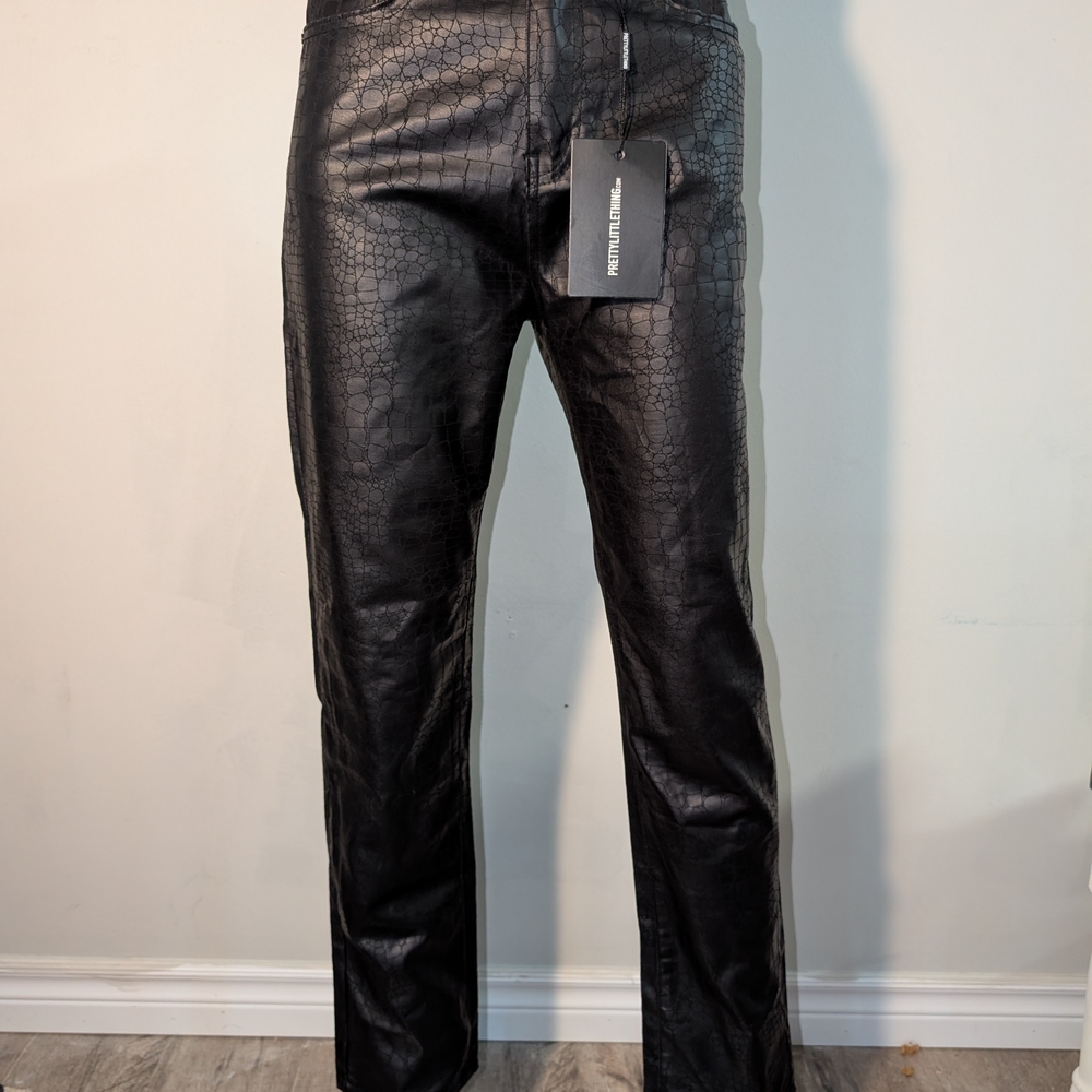 PrettyLittleThing Black Textured Slim Pants